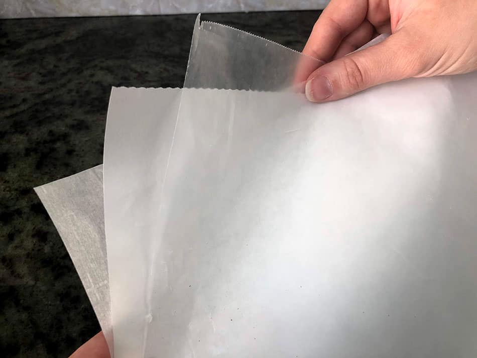 wax-paper-vs-parchment-paper-grossbasket